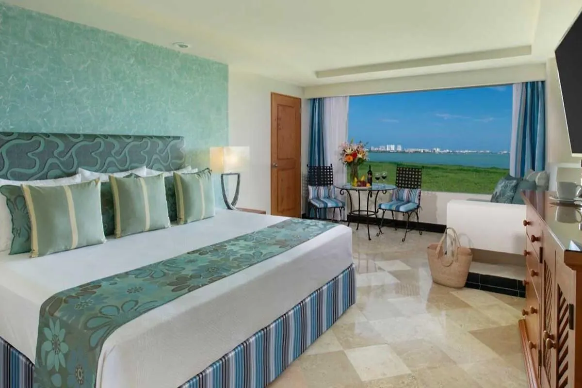 The Sens Cancun By Oasis Hotel